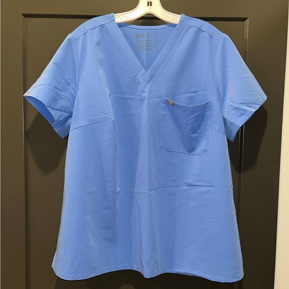 FIGS Catrina Scrub Top - Ceil Blue